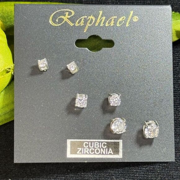 Raphael Silver Tome Set of 3 Pairs CZ Solitaire Post Earrings Round - Picture 4 of 6